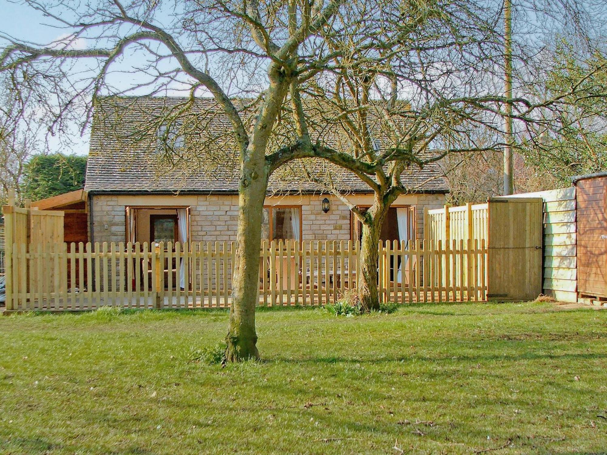 Dove Cottage Ampney Crucis Экстерьер фото
